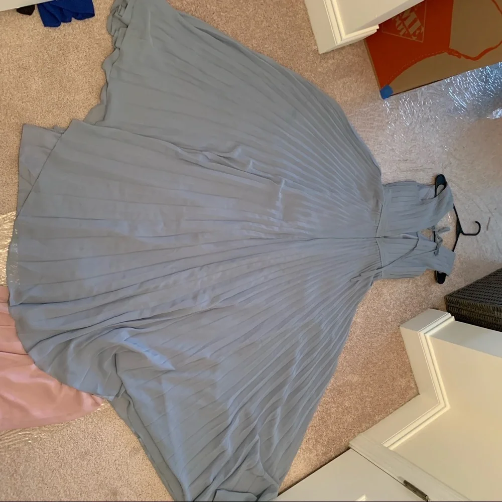 Beautiful Blue prom dress with Pleated skirt